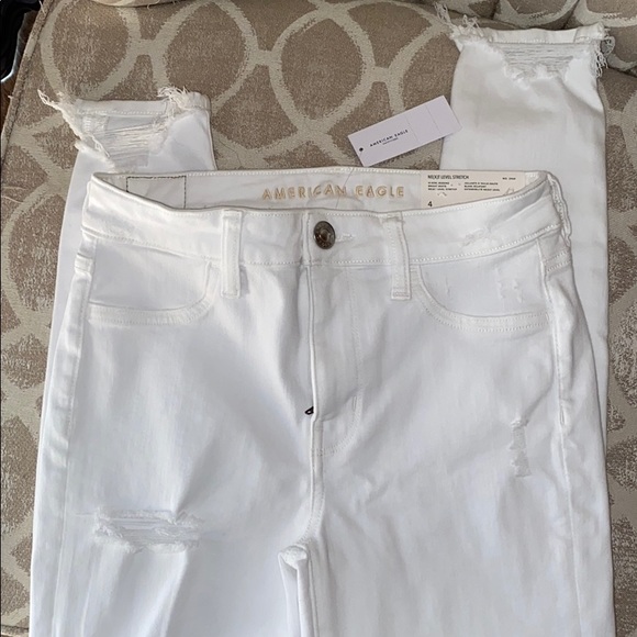 🤍White AE Jeans🤍 NEVER WORN - Picture 2 of 9